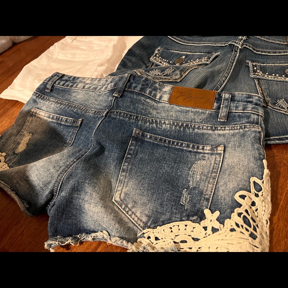 Jean shorts! Like new. Sizes 30, 28 & 6